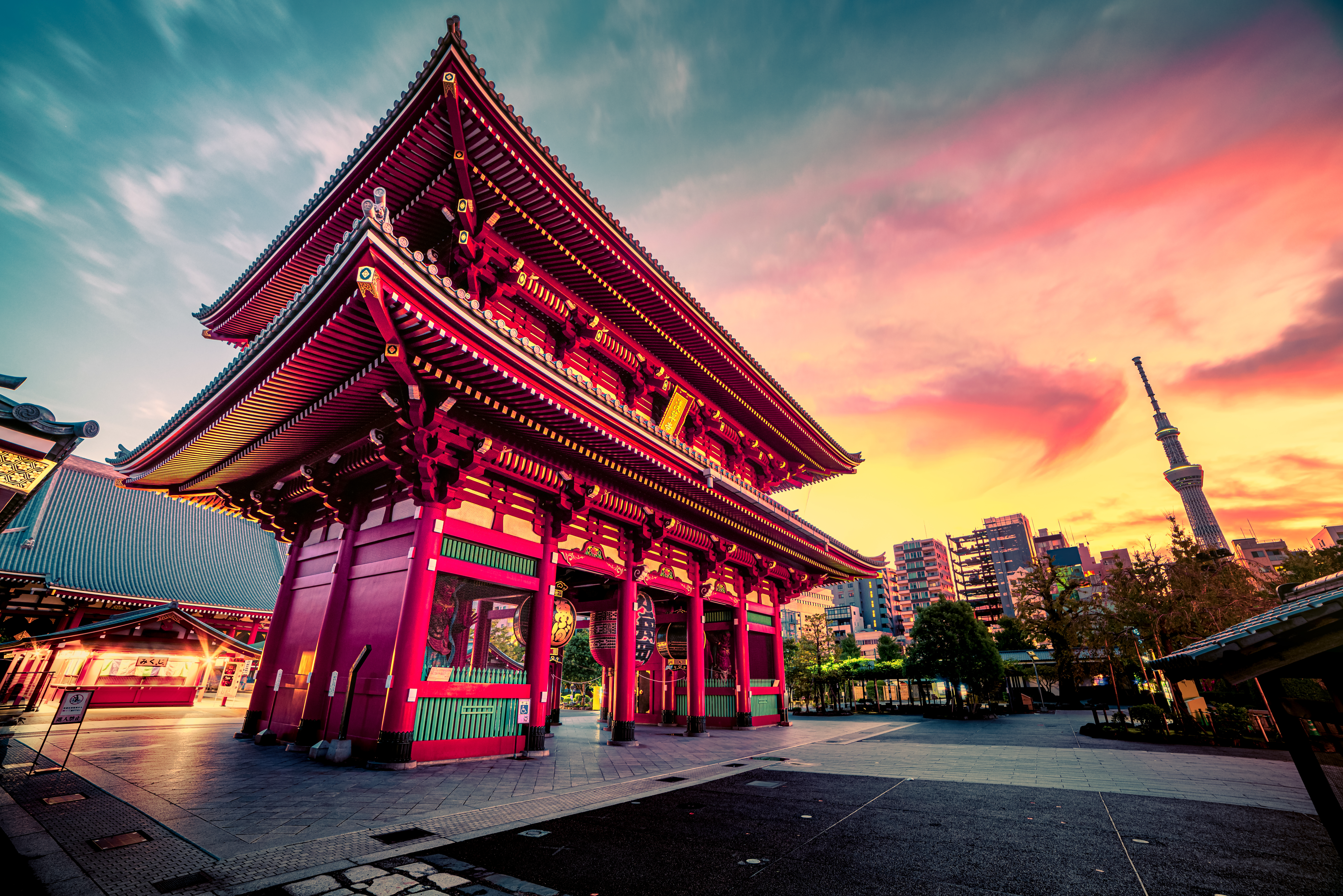 Experience the Magic of Japan: A Guide to Exploring the Land of the Rising Sun